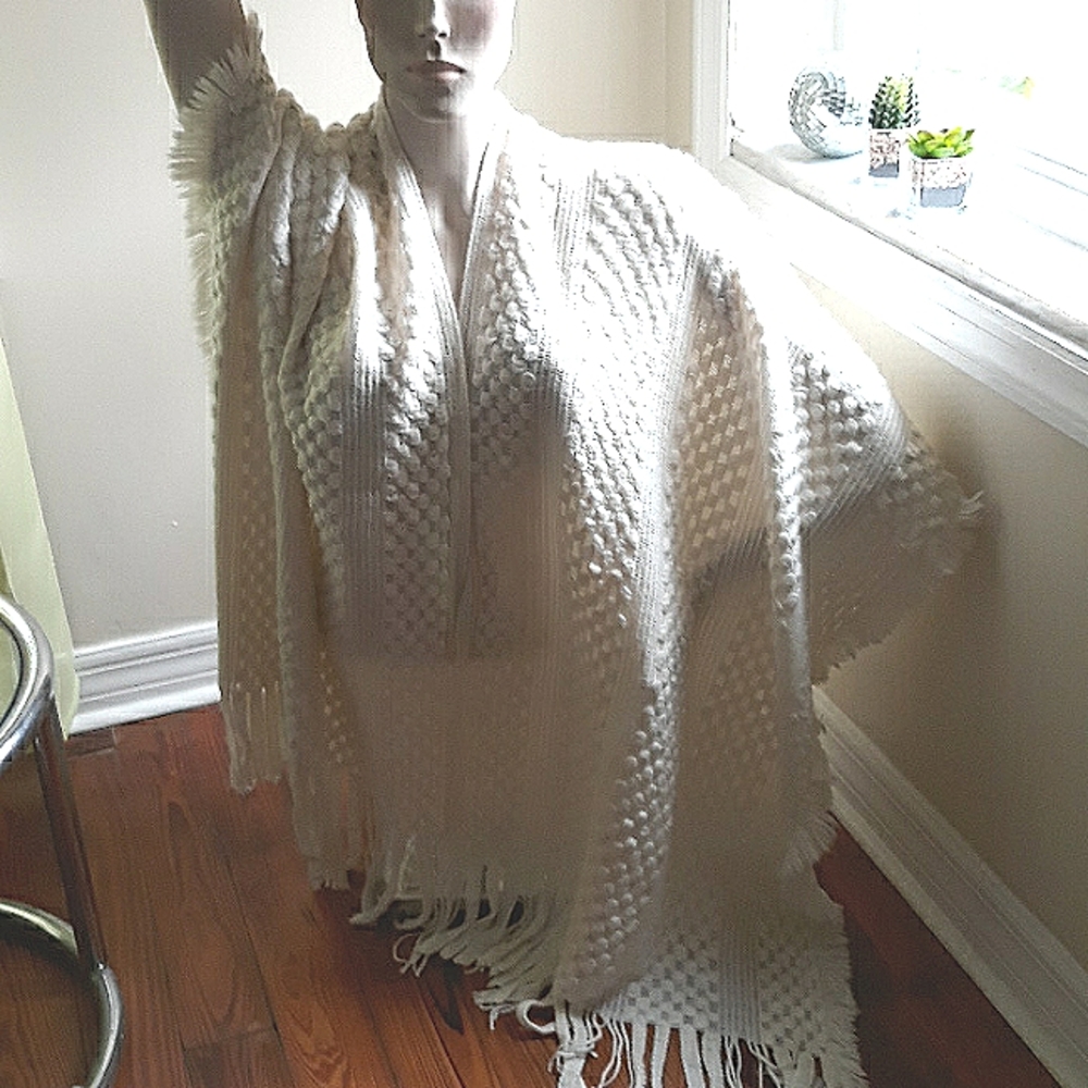 knitted fringed wrap